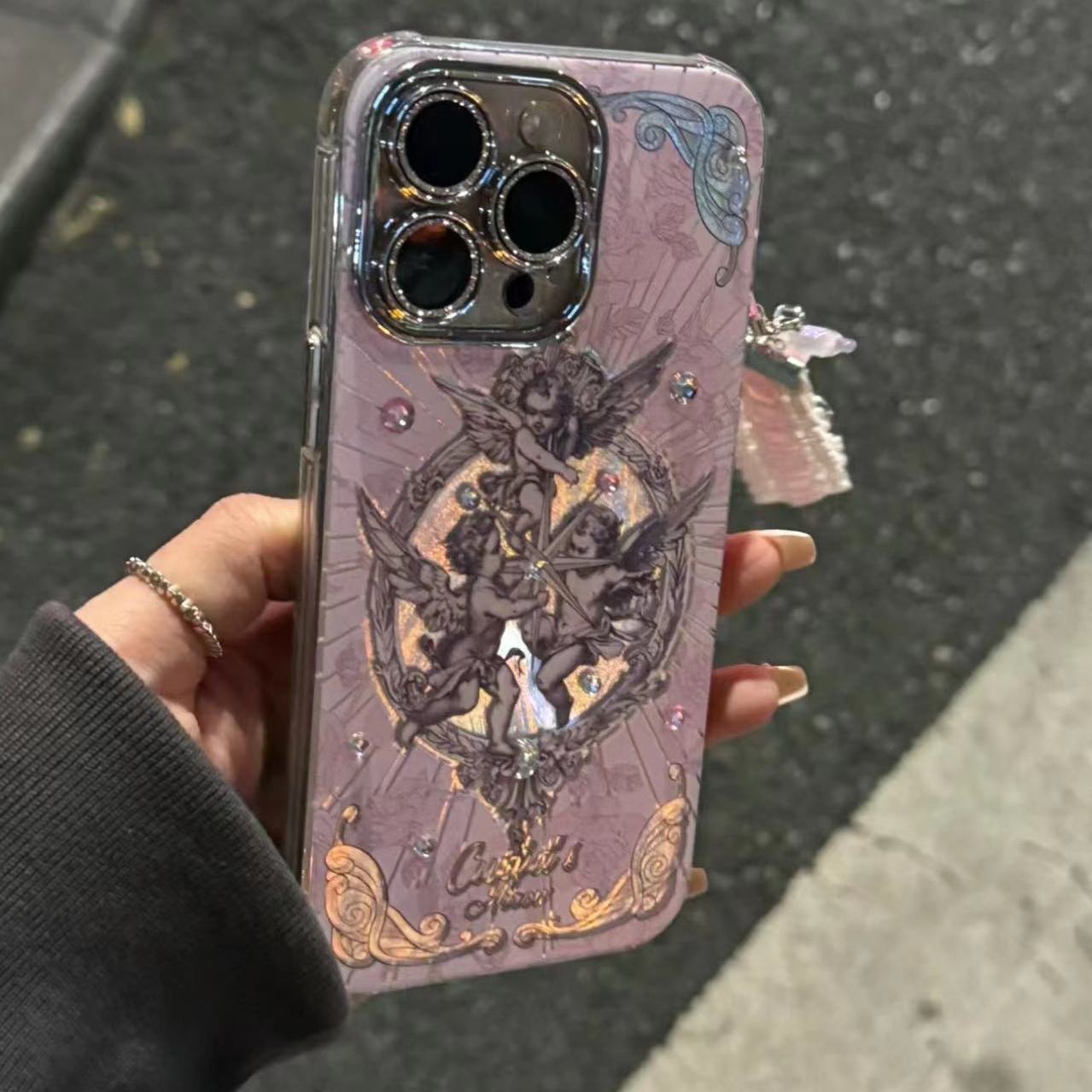 Middle Ages Retro Cupid Angel  - Vivo Y28 review and price